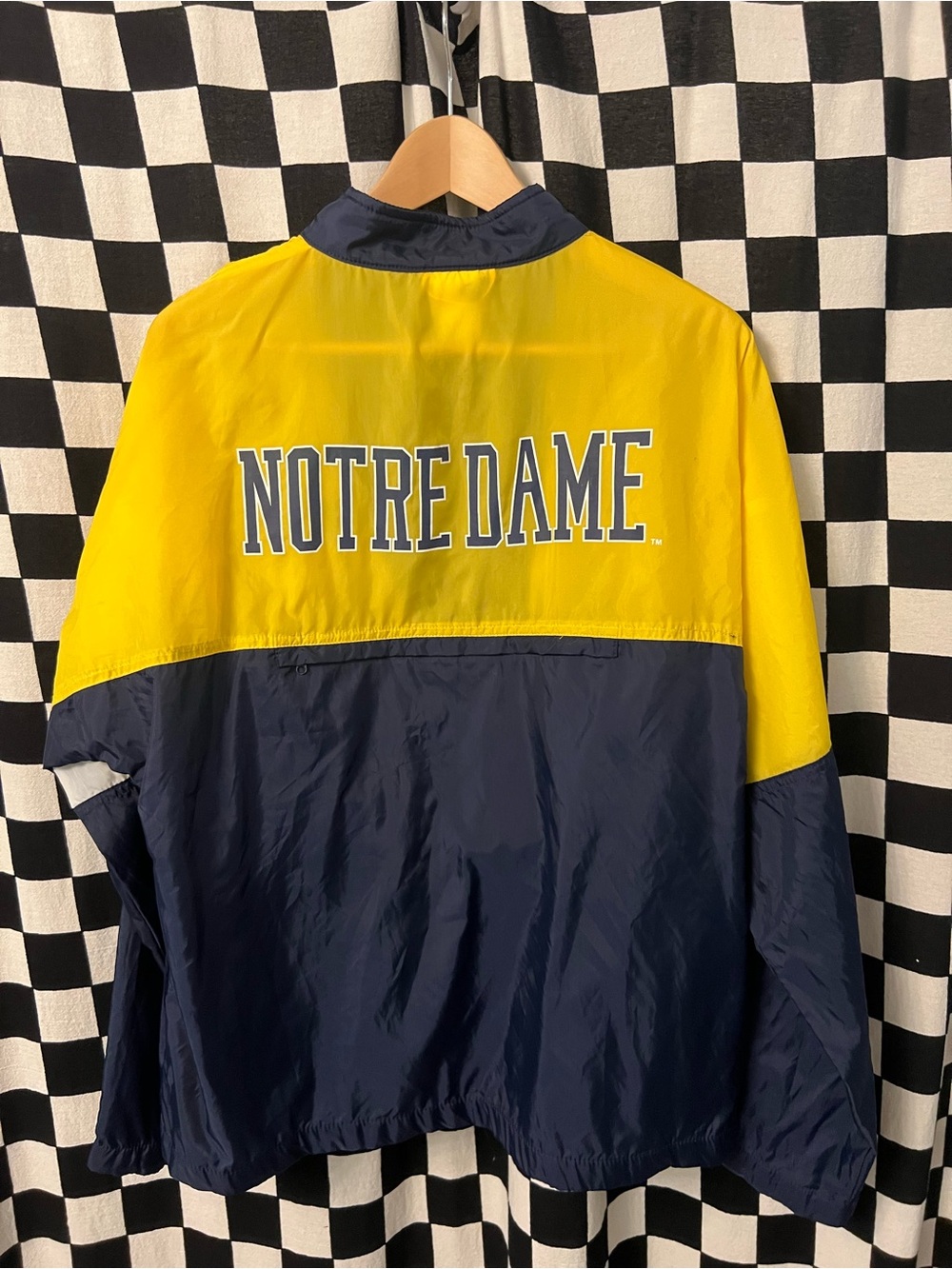 Notre Dame Fighting Irish Vintage Windbreaker Jacket
